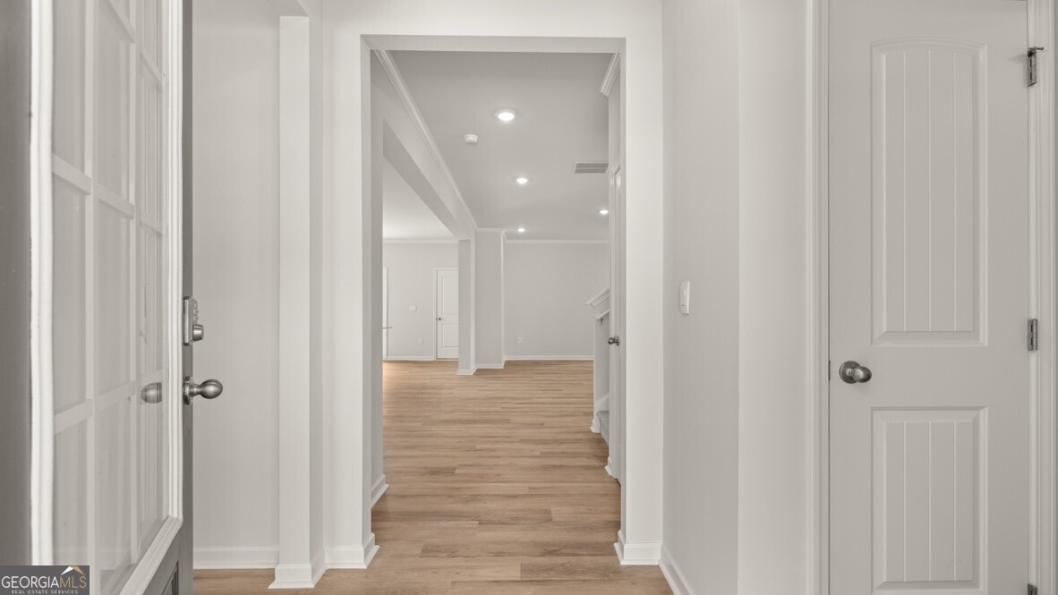 149 King Village Property Photo 3