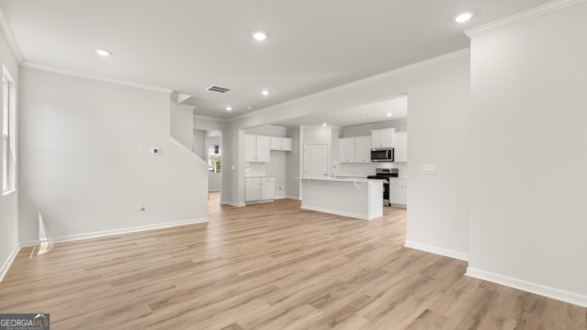 149 King Village Property Photo 10
