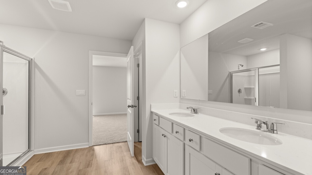 149 King Village Property Photo 15