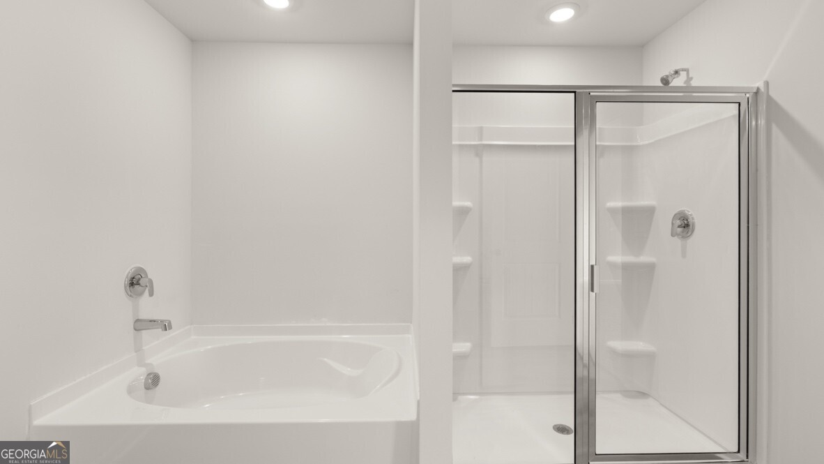 149 King Village Property Photo 16