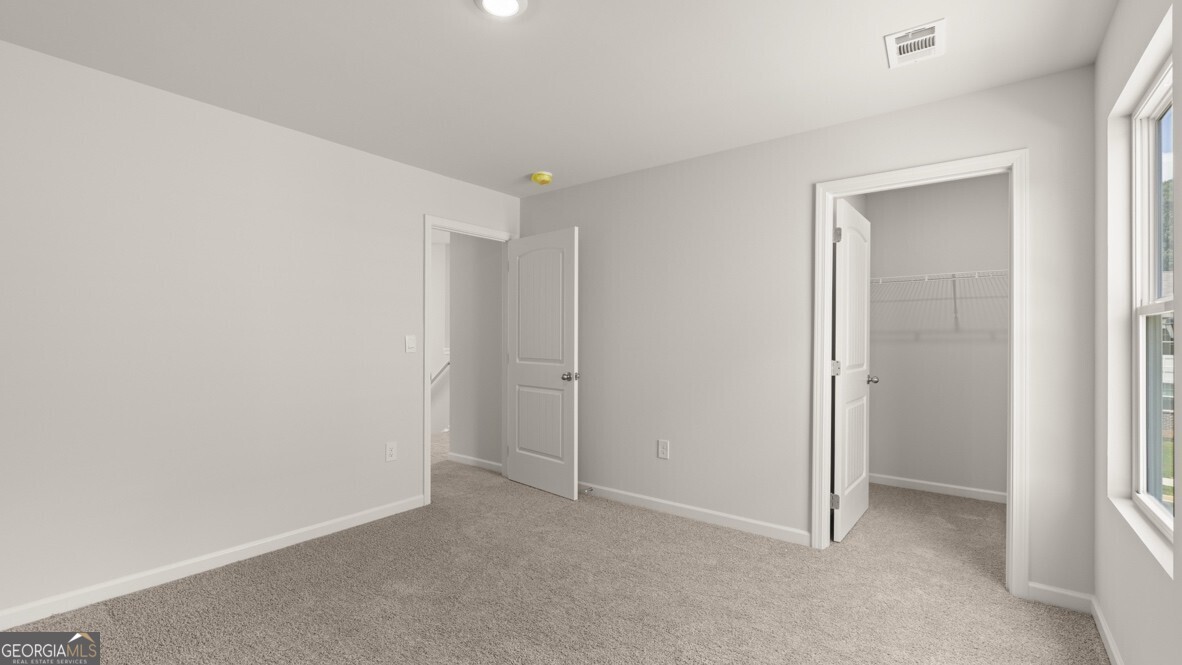 149 King Village Property Photo 18