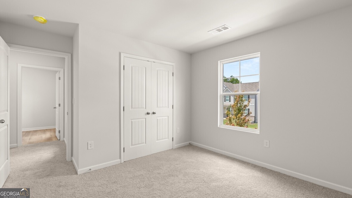 149 King Village Property Photo 20
