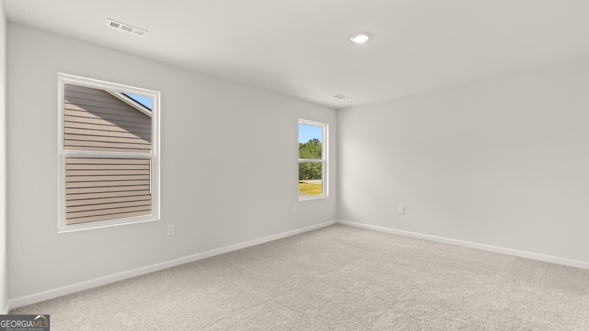 139 King Village Property Photo 17