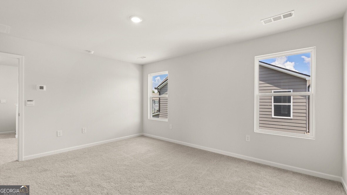 139 King Village Property Photo 18