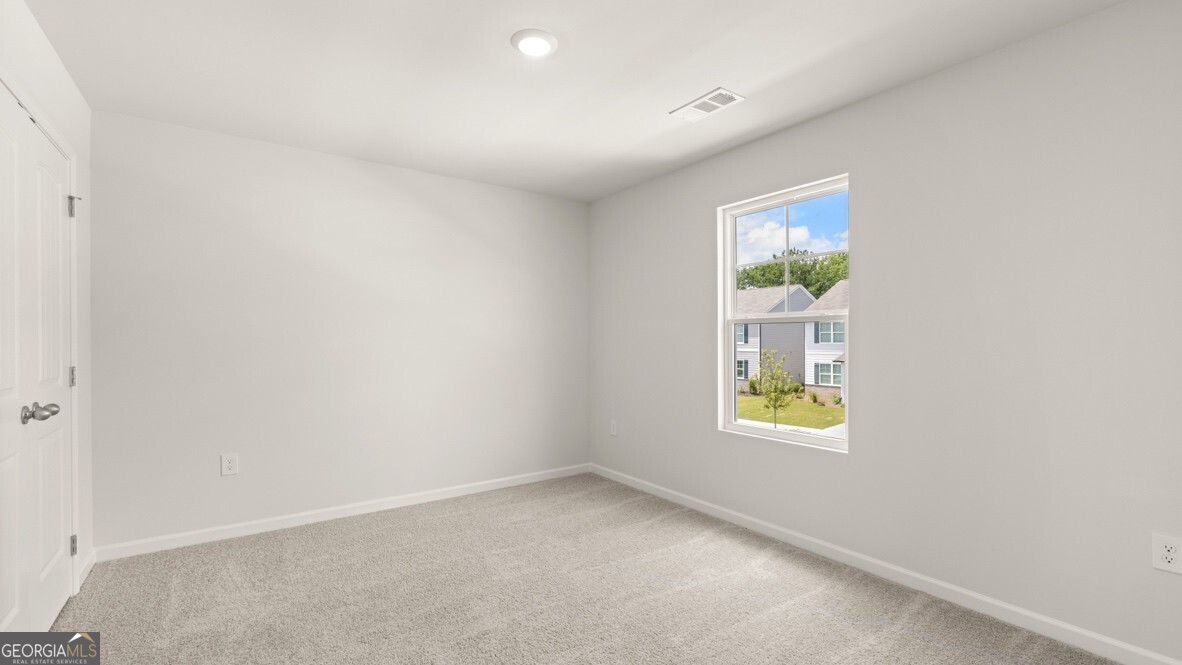139 King Village Property Photo 23