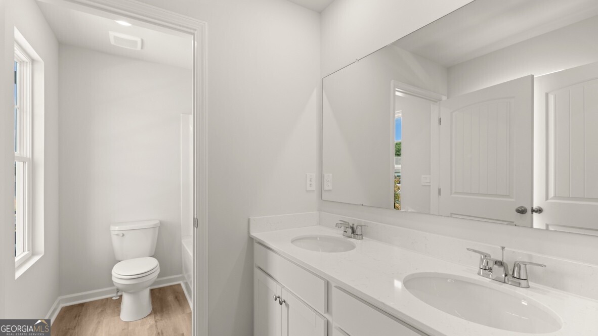 139 King Village Property Photo 25