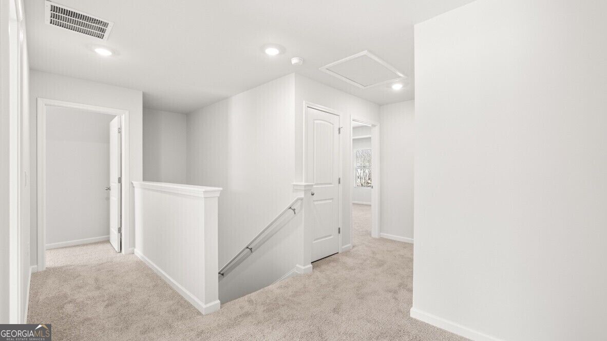 109 King Village Property Photo 16