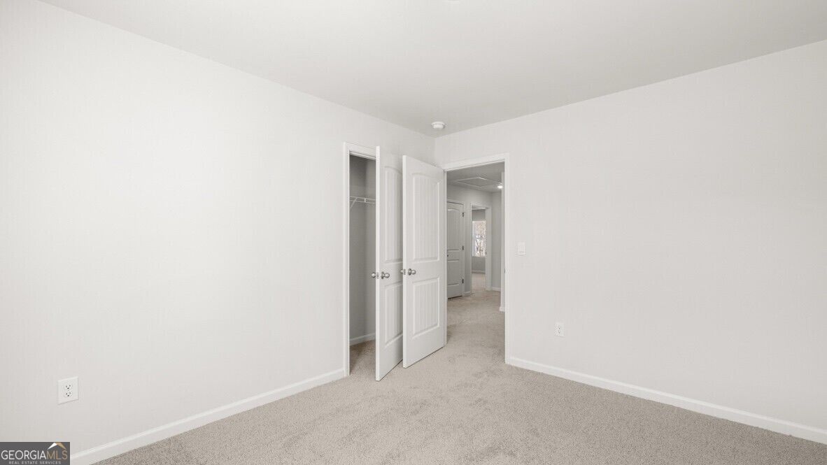 109 King Village Property Photo 28