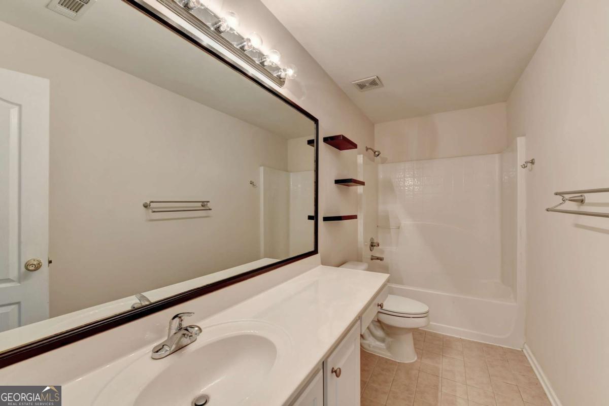 4554 Austin Hills Drive Property Photo 7