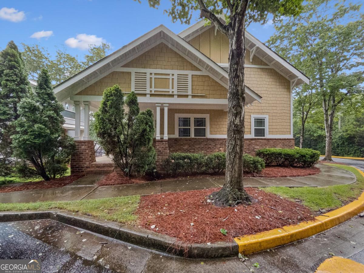 490 Barnett Shoals Road # 526 Property Photo 1