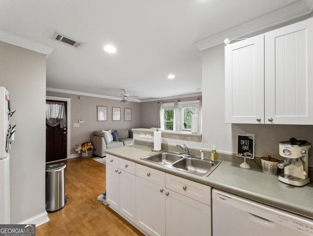 490 Barnett Shoals Road # 526 Property Photo 18