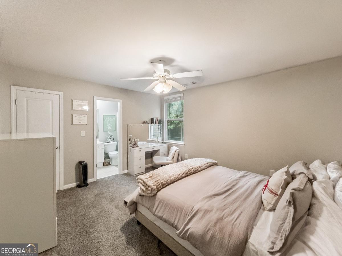 490 Barnett Shoals Road # 526 Property Photo 21