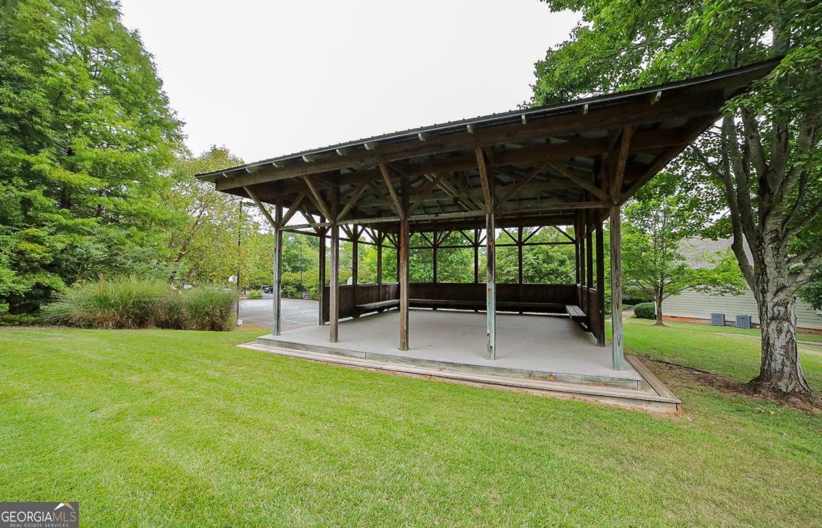 490 Barnett Shoals Road # 526 Property Photo 33