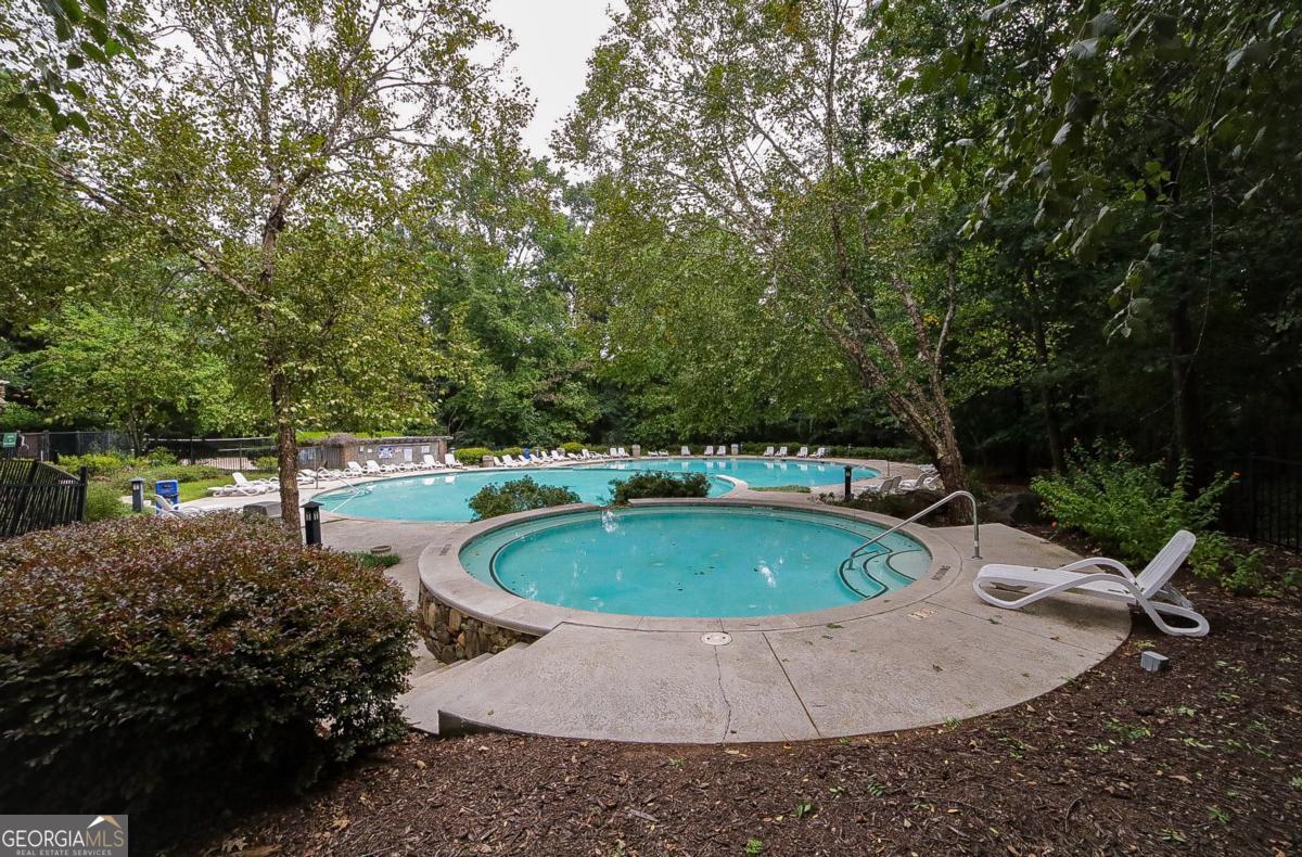 490 Barnett Shoals Road # 526 Property Photo 39