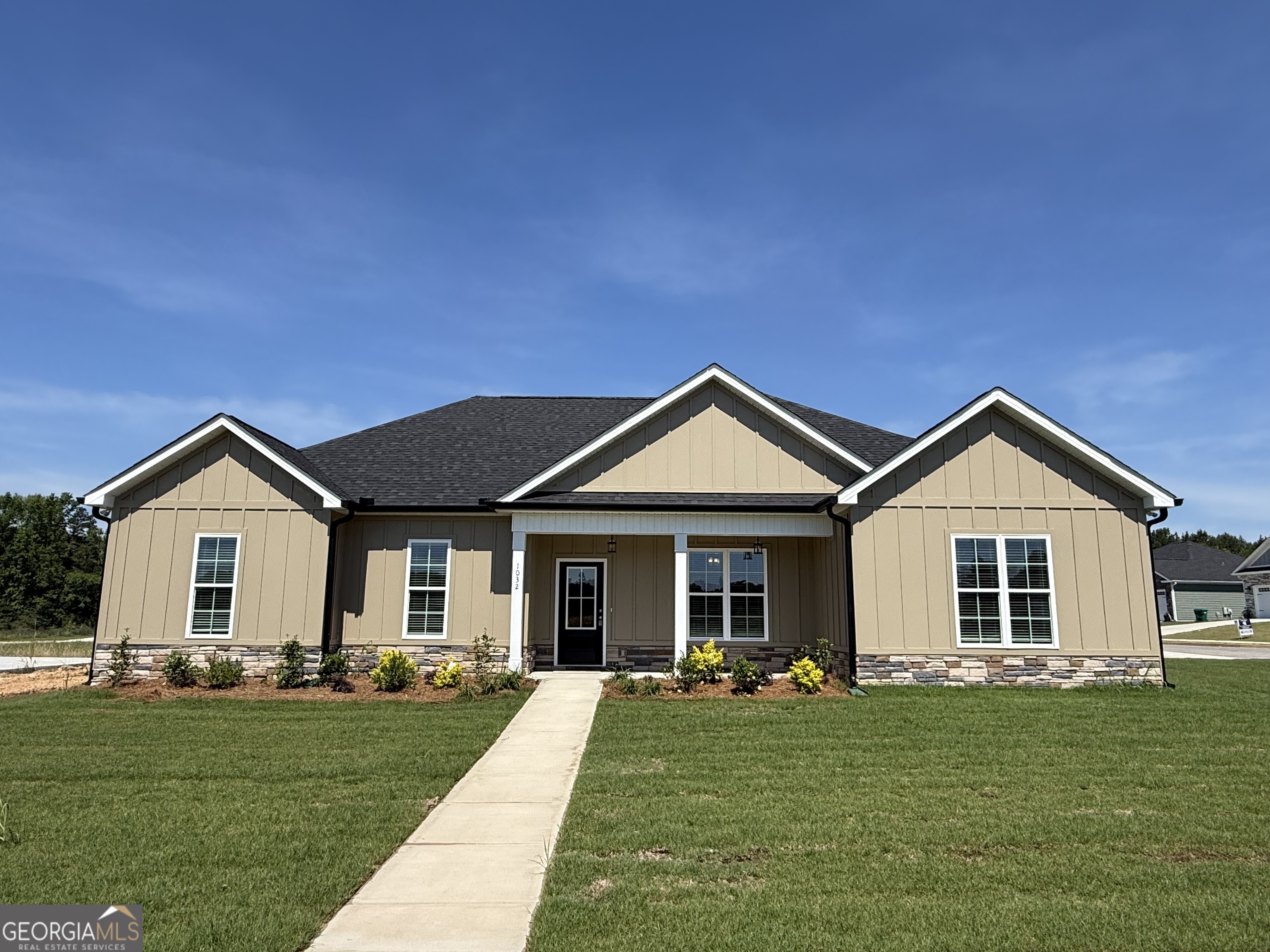 1255 Acadia Drive Property Photo 1