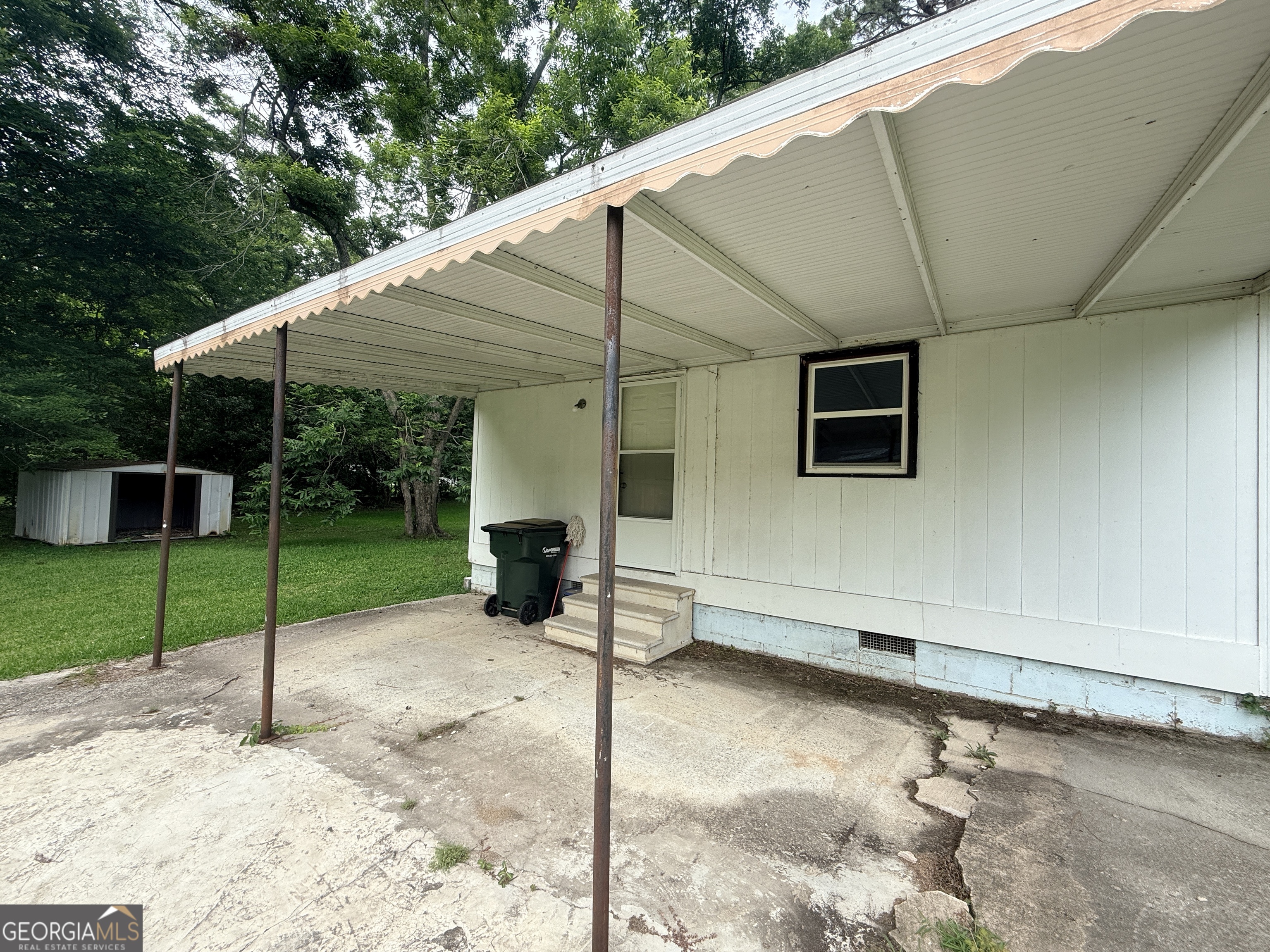 223 Gay Street Property Photo 14