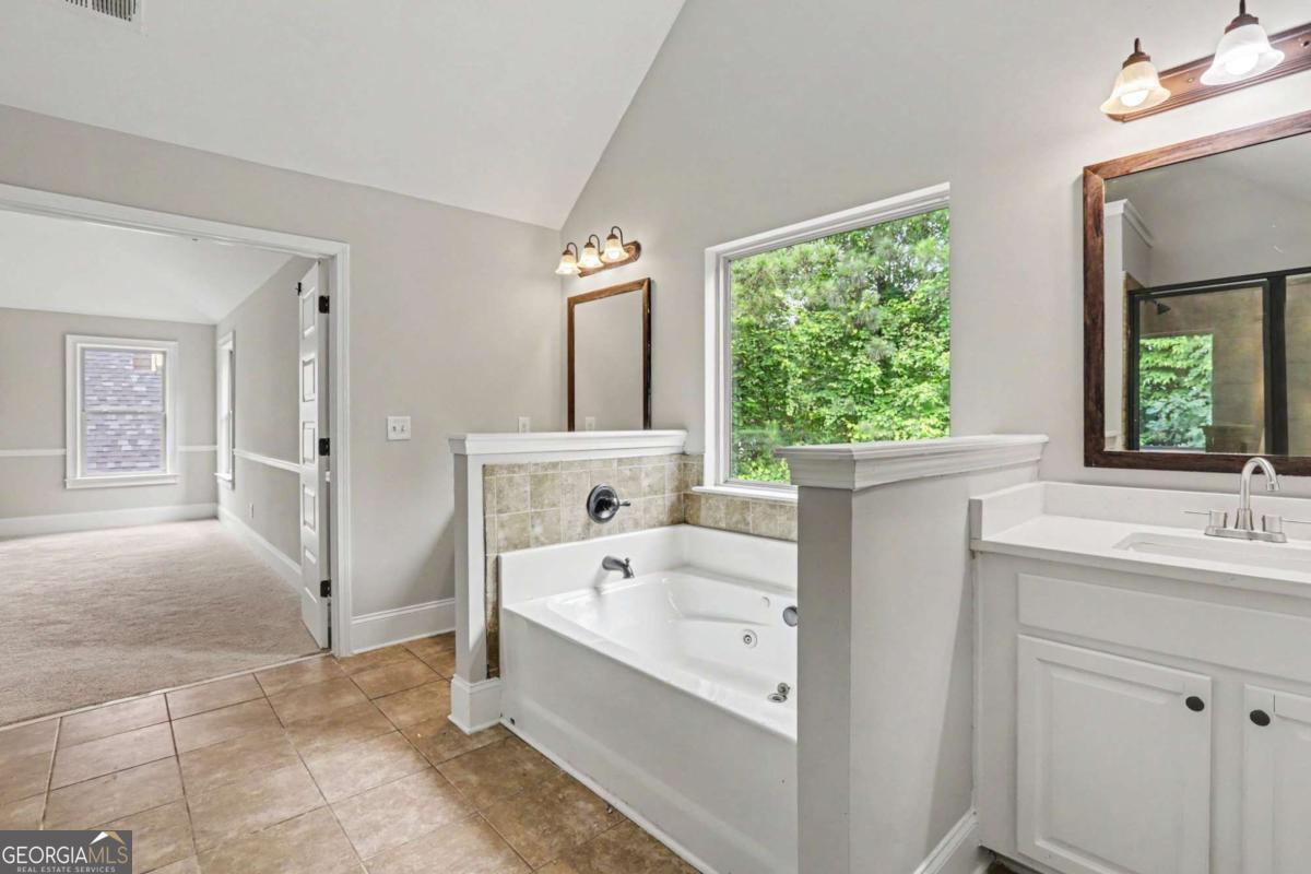 7985 Snapwell Drive Property Photo 14