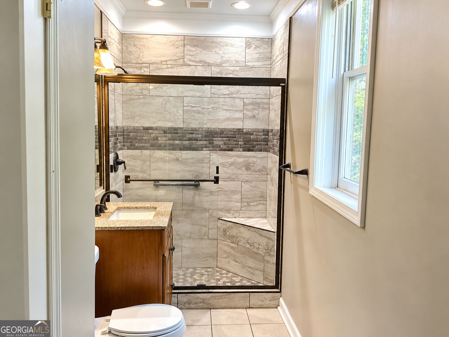 220 Ennis Road Property Photo 31