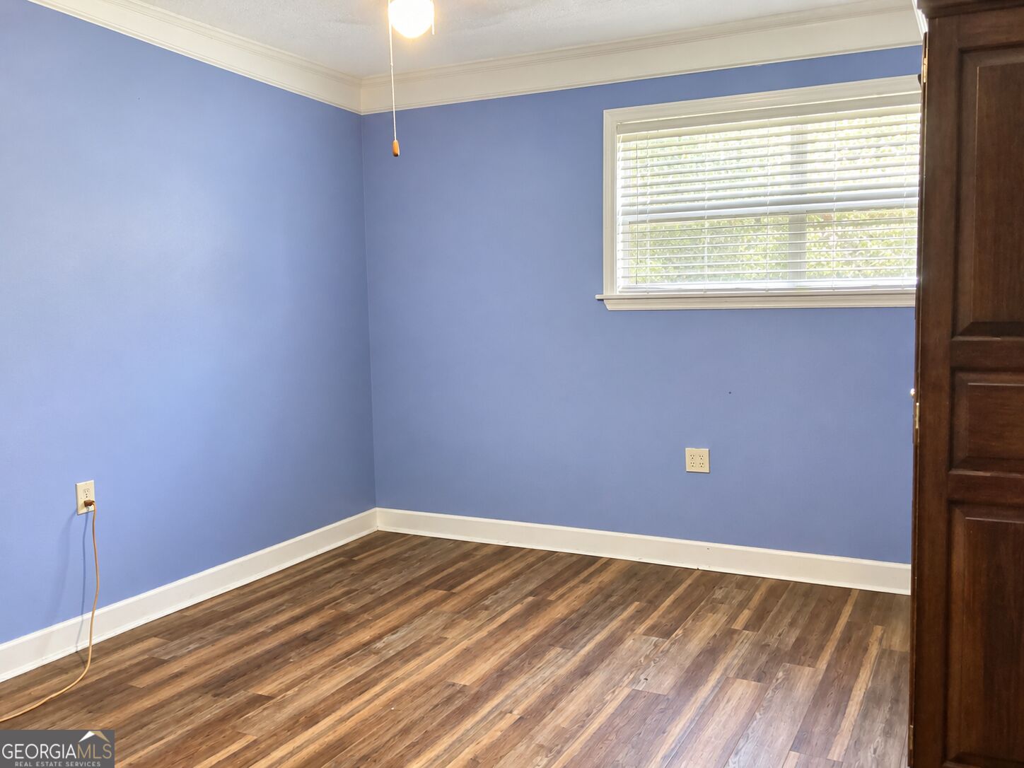 220 Ennis Road Property Photo 36