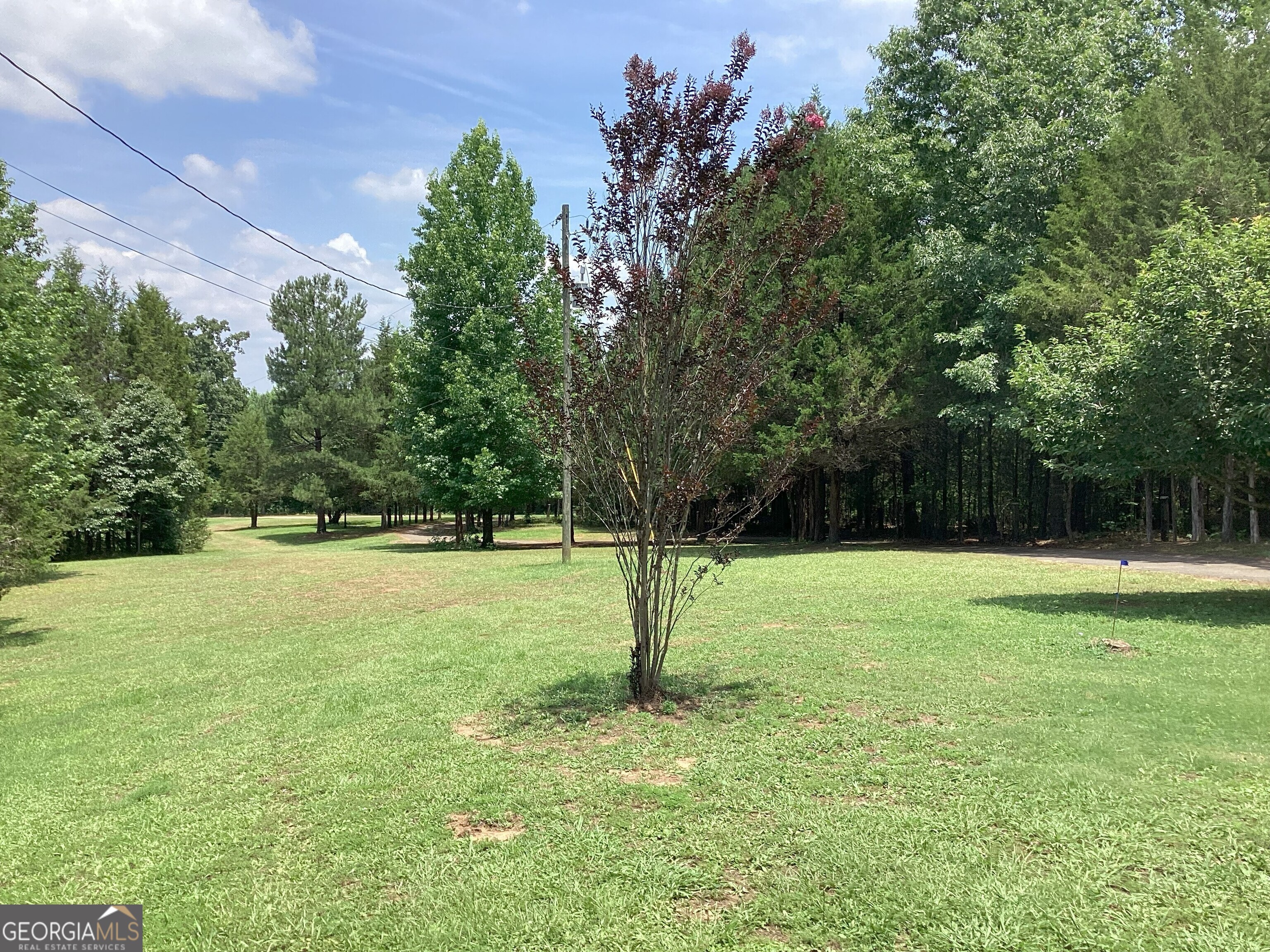 220 Ennis Road Property Photo 38