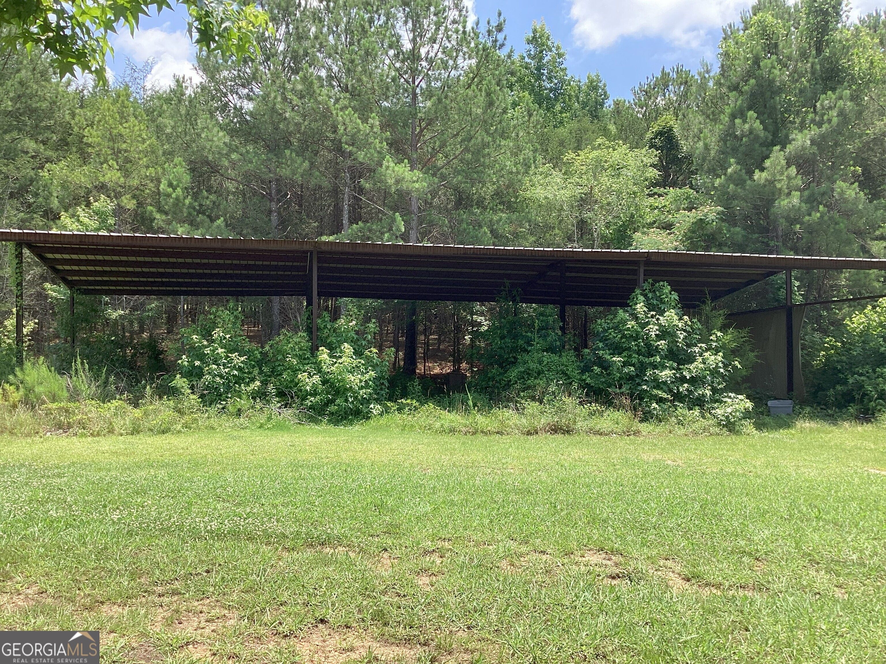 220 Ennis Road Property Photo 41