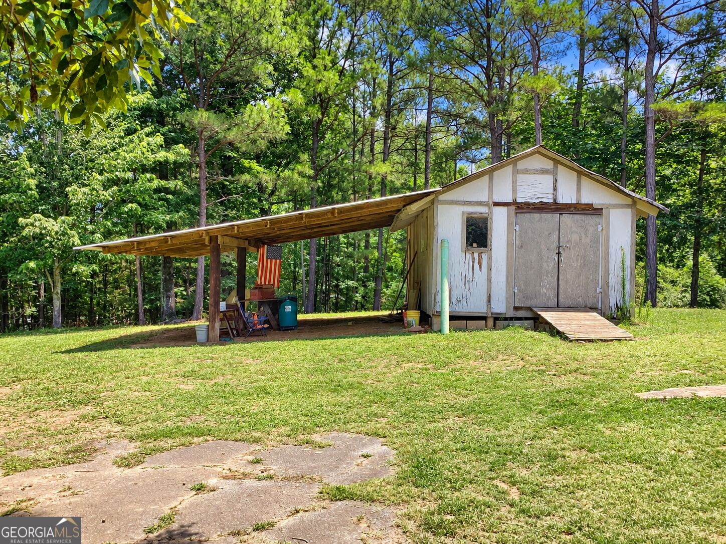 220 Ennis Road Property Photo 43