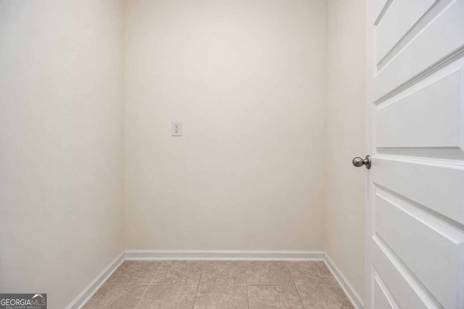 2304 Pelham Pass Property Photo 13