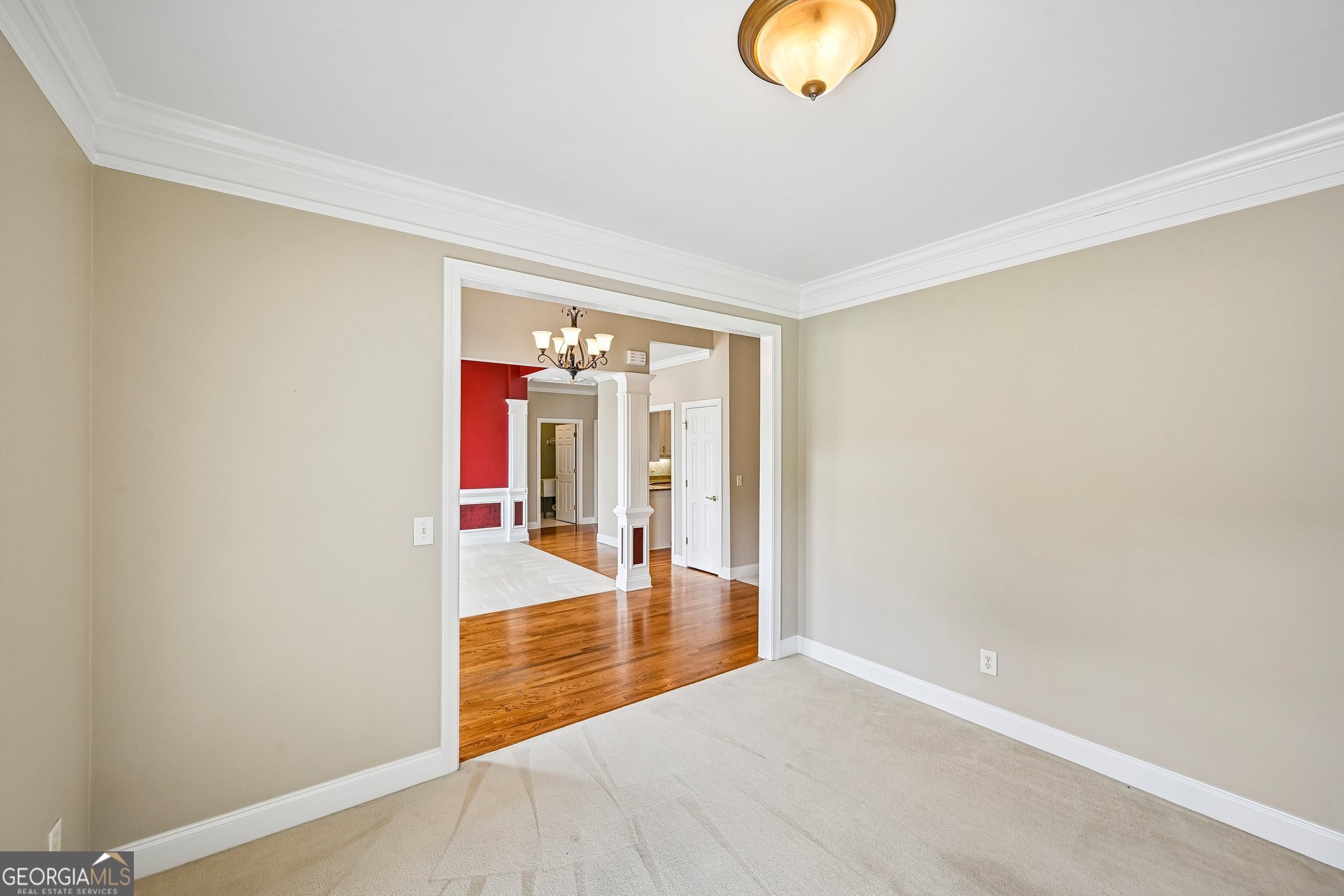 3923 Springtree Lane Property Photo 8