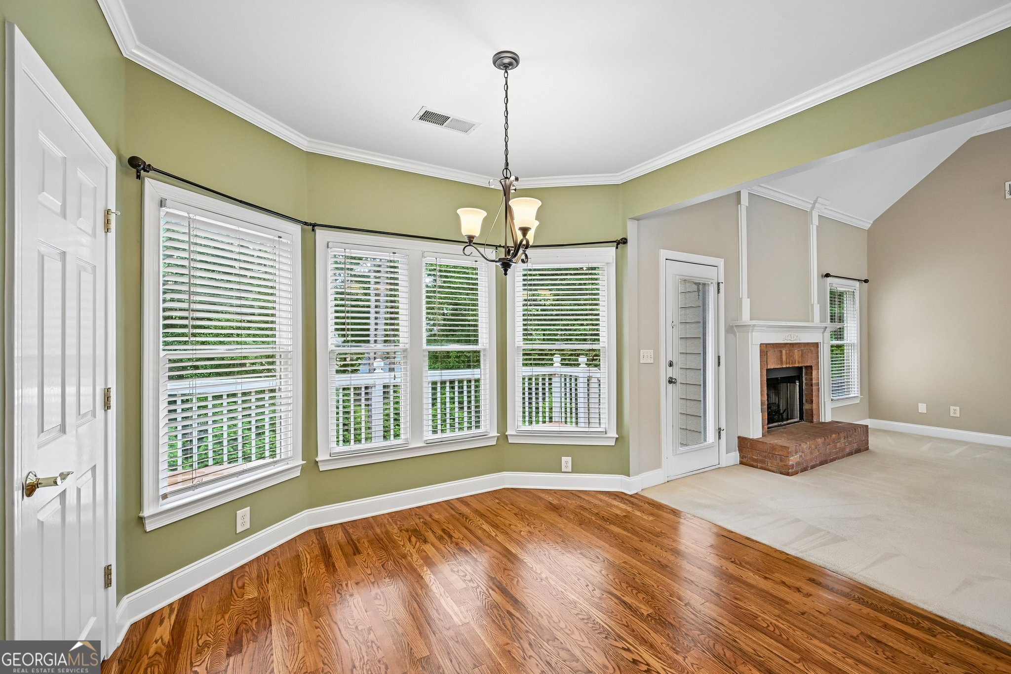 3923 Springtree Lane Property Photo 18