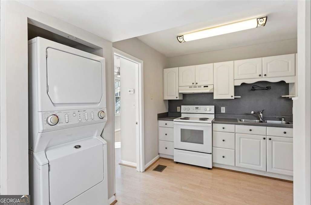 652 Boulevard Se Property Photo 29