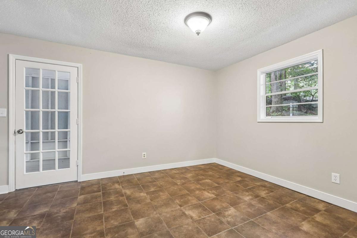 3833 Cindy Drive Property Photo 8