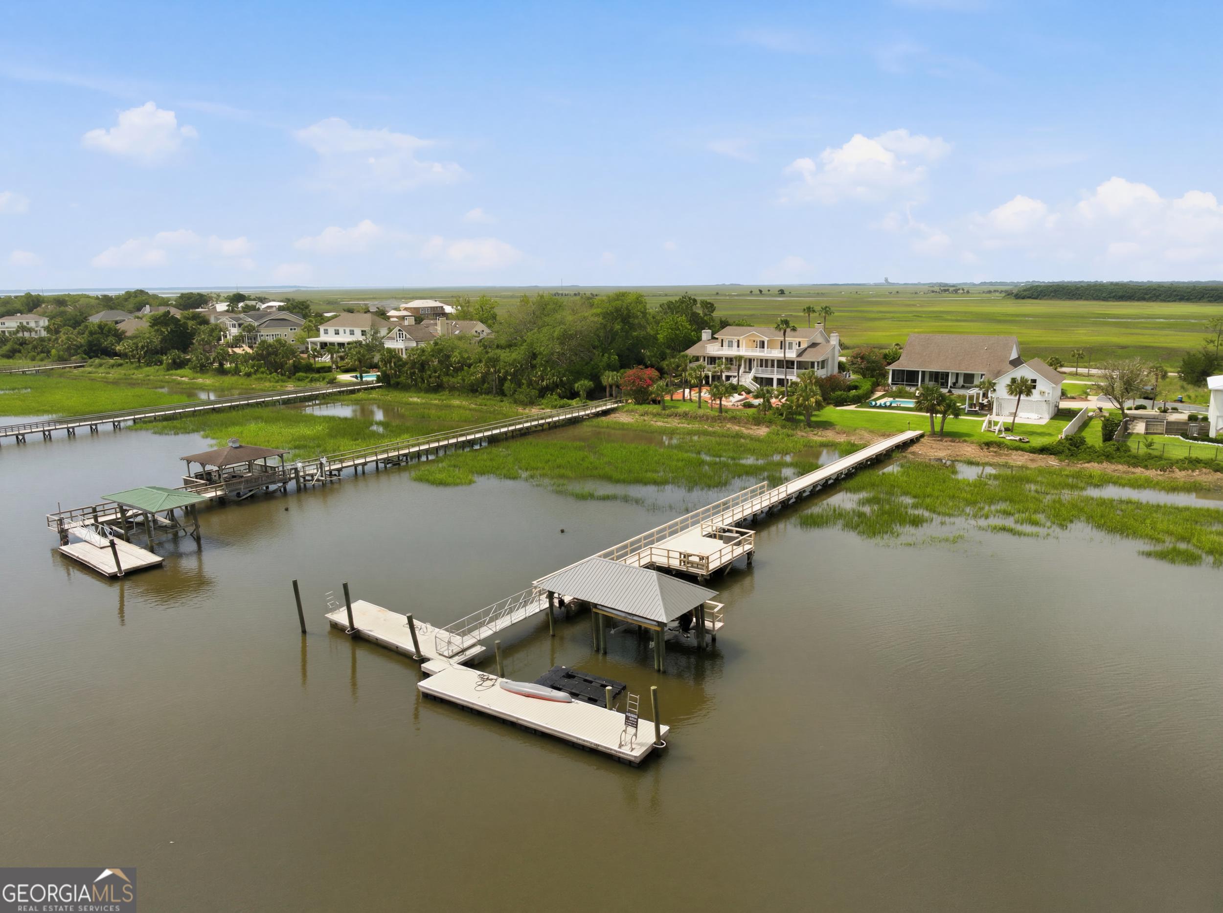 102 Talahi Island Lane Property Photo 8