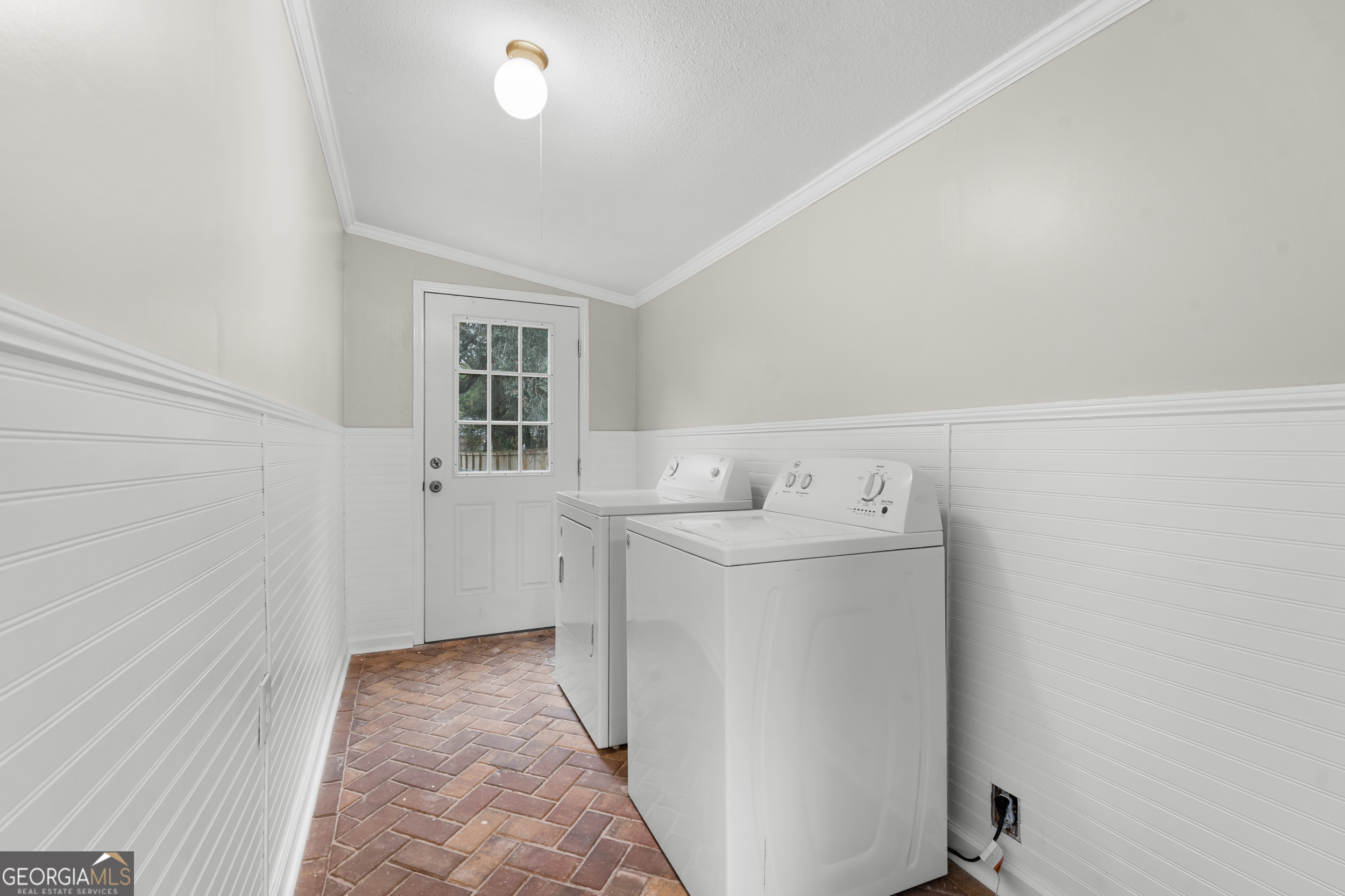 107 Dixie Avenue Property Photo 16