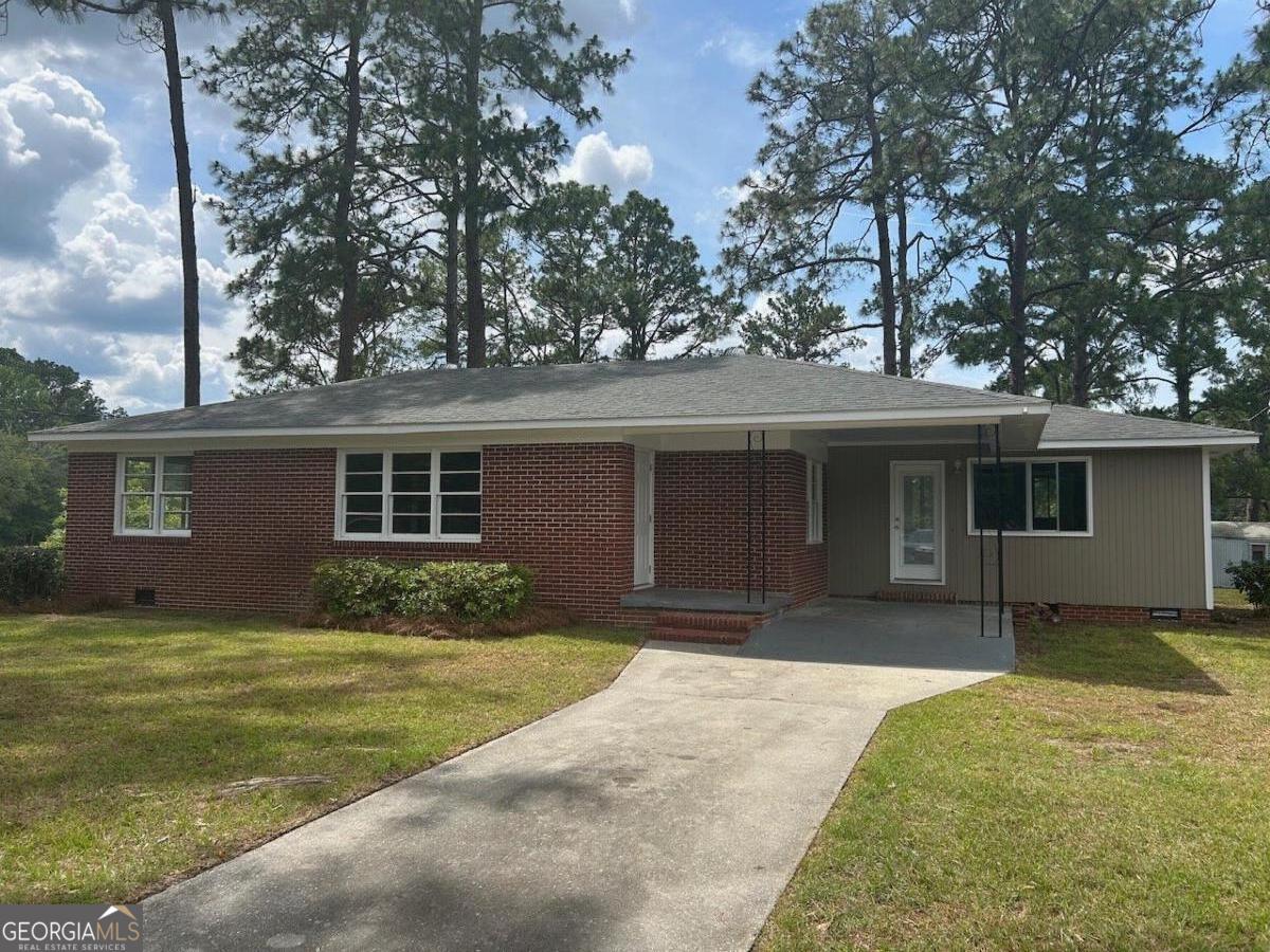 843 Prosperity Drive Property Photo 3