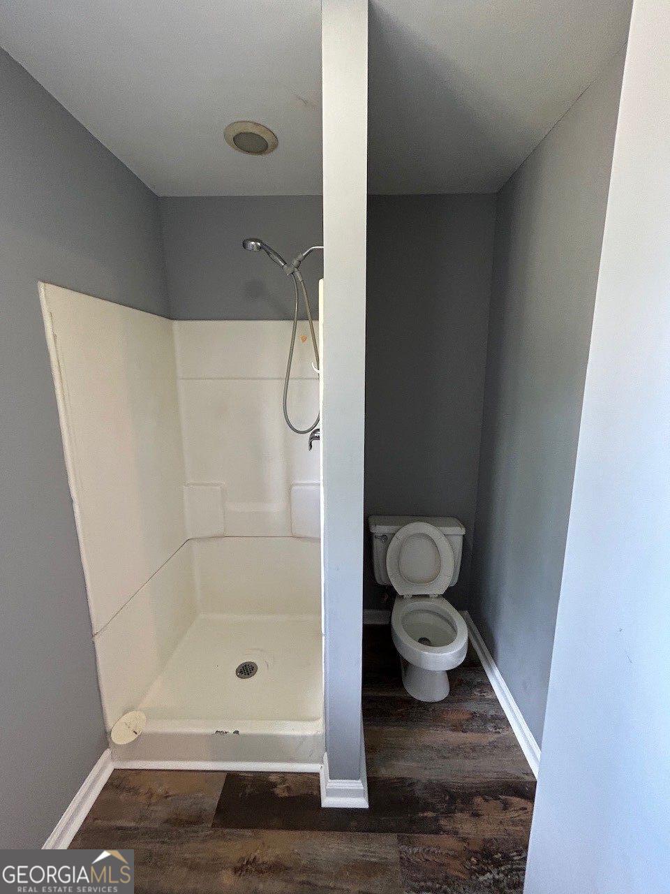 843 Prosperity Drive Property Photo 11