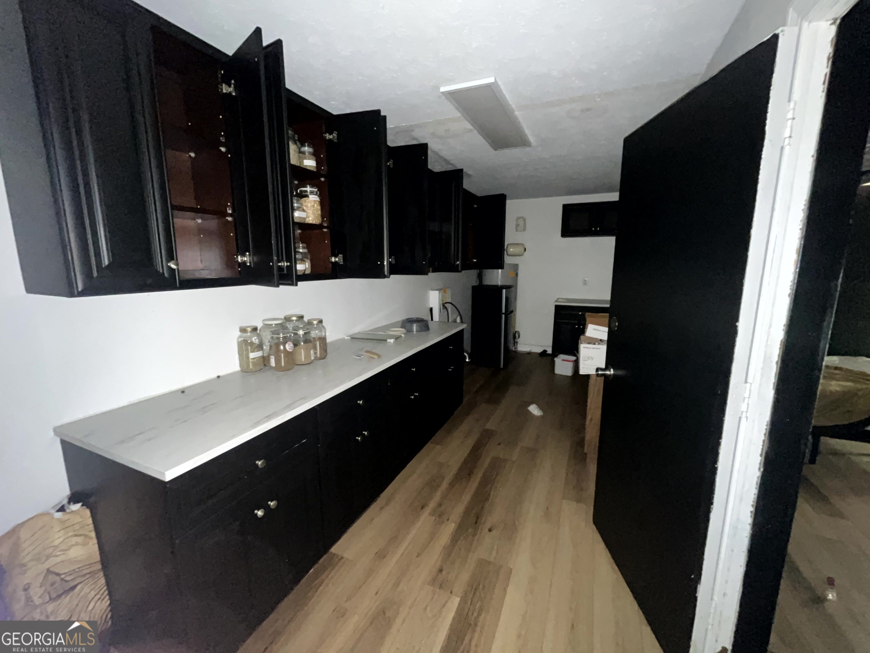 6295 Phillips Place Property Photo 10