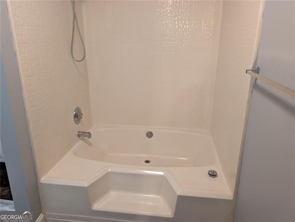 145 Knob Drive Property Photo 17