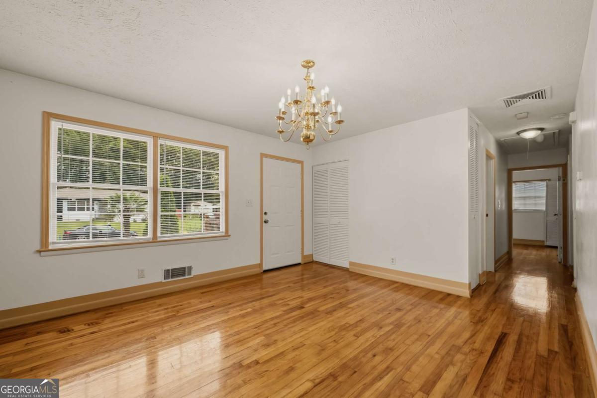 520 Pinecrest Drive Property Photo 4