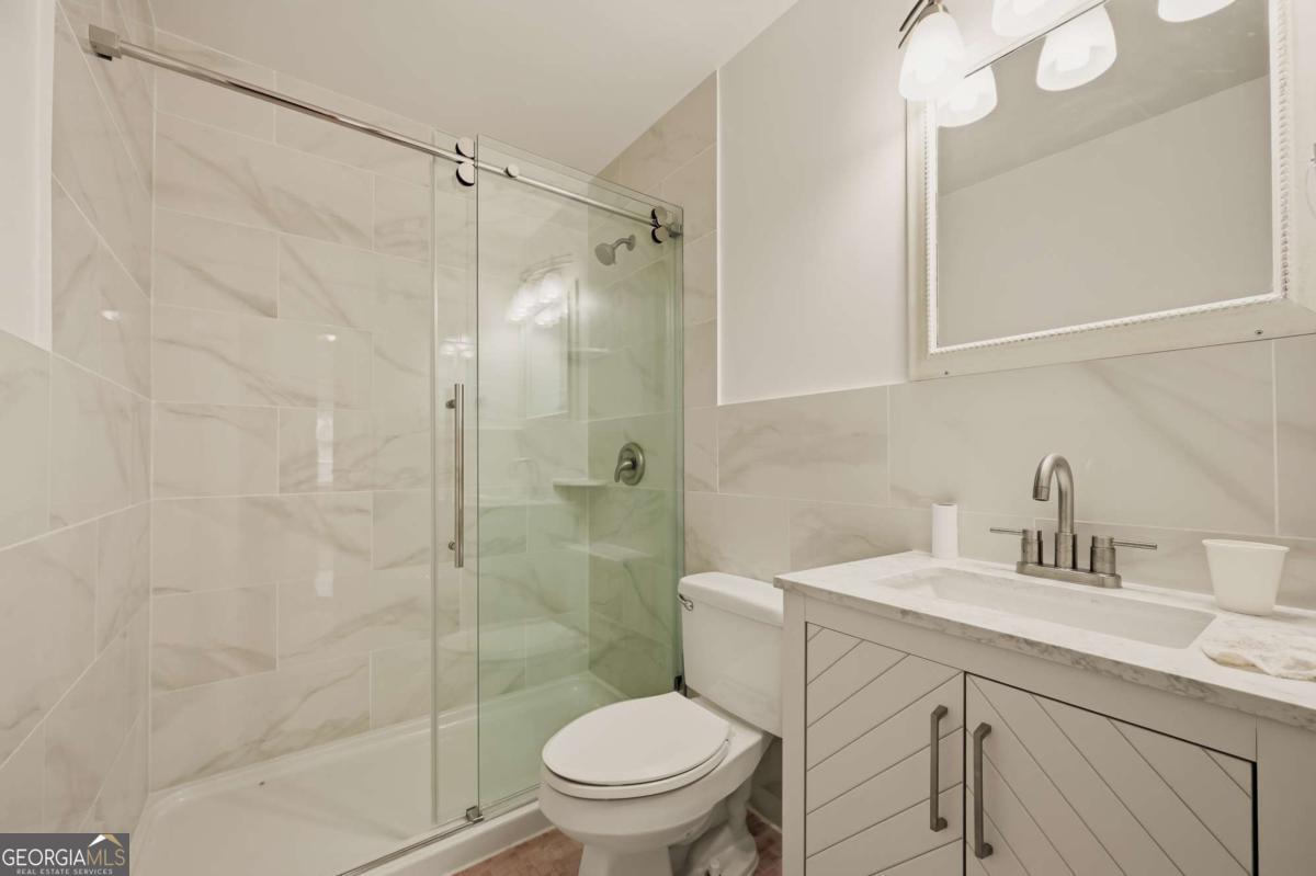 520 Pinecrest Drive Property Photo 7
