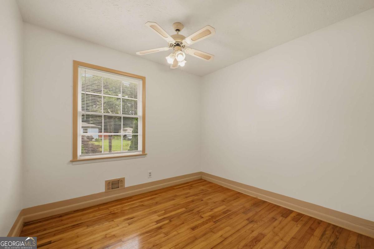 520 Pinecrest Drive Property Photo 9