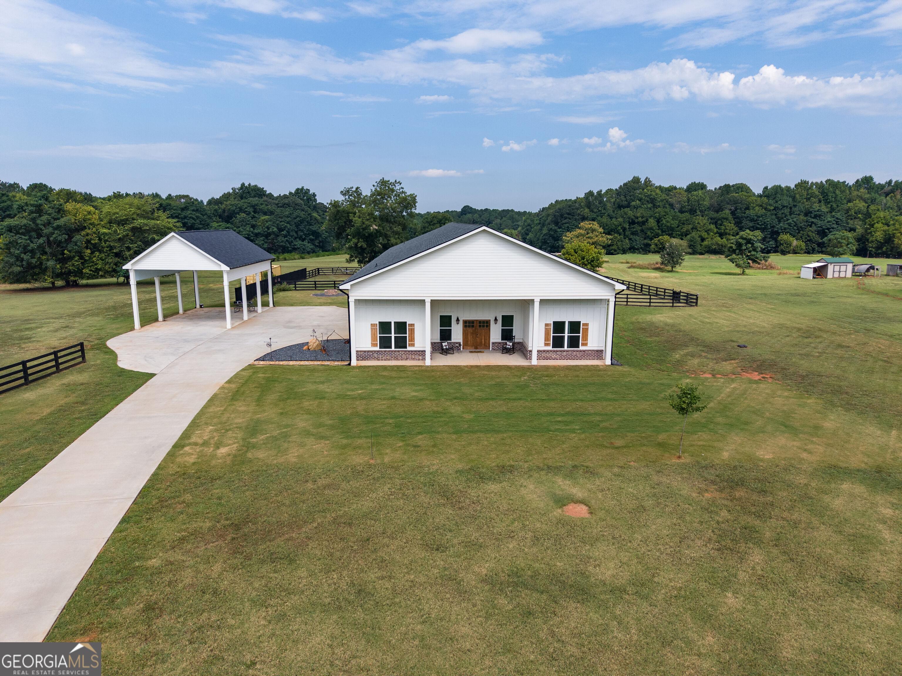 3441 Seven Islands Road Property Photo 1