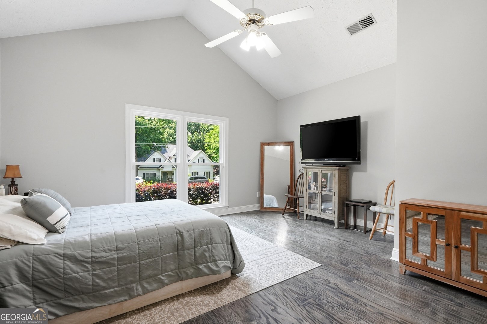 5804 County Court Property Photo 17