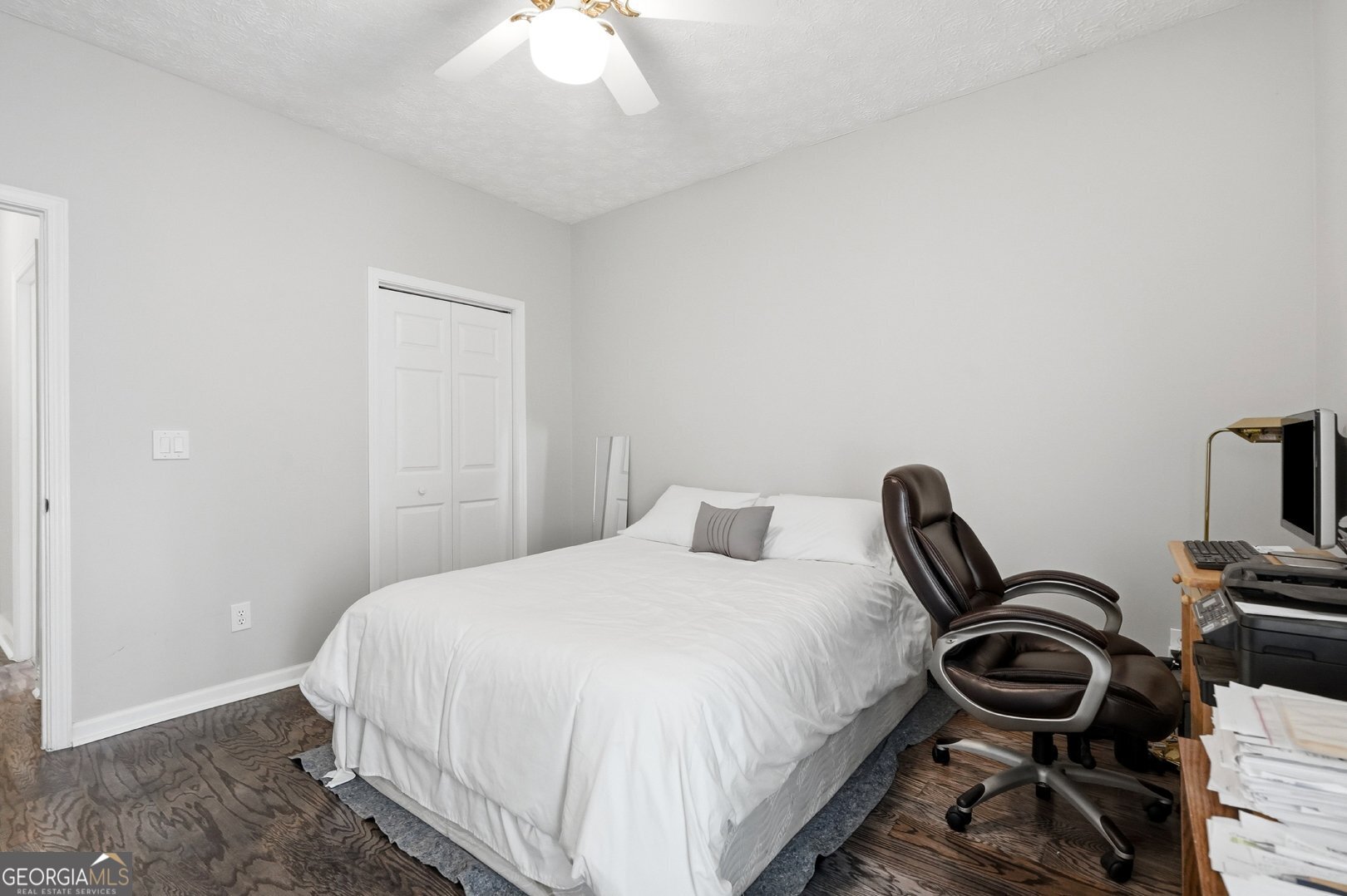 5804 County Court Property Photo 25