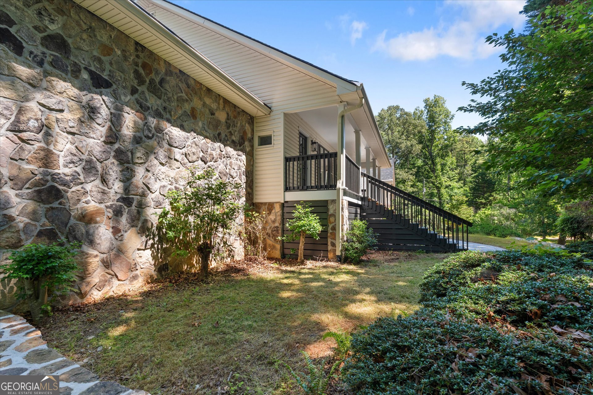 7448 Berea Road Property Photo 9