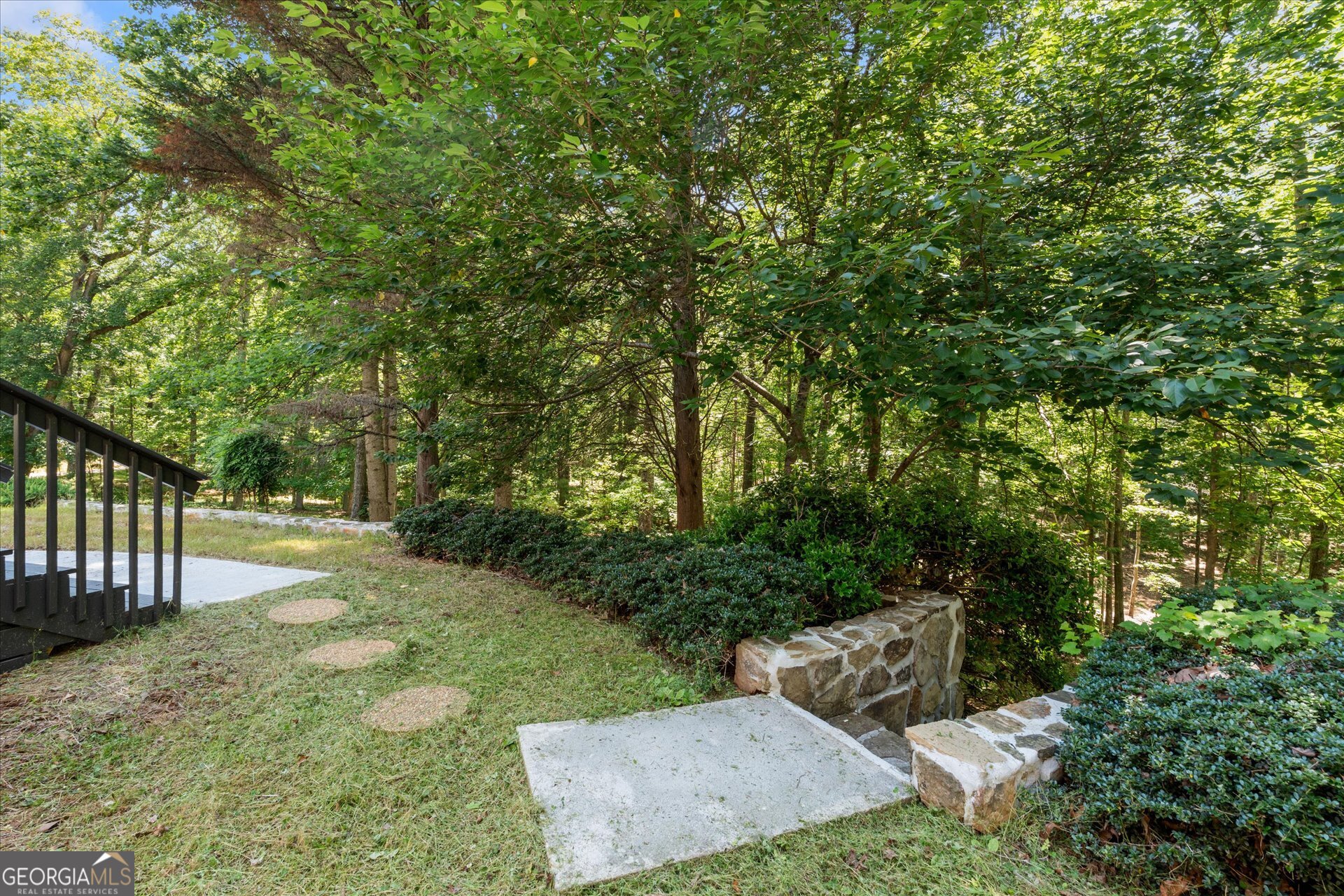 7448 Berea Road Property Photo 10