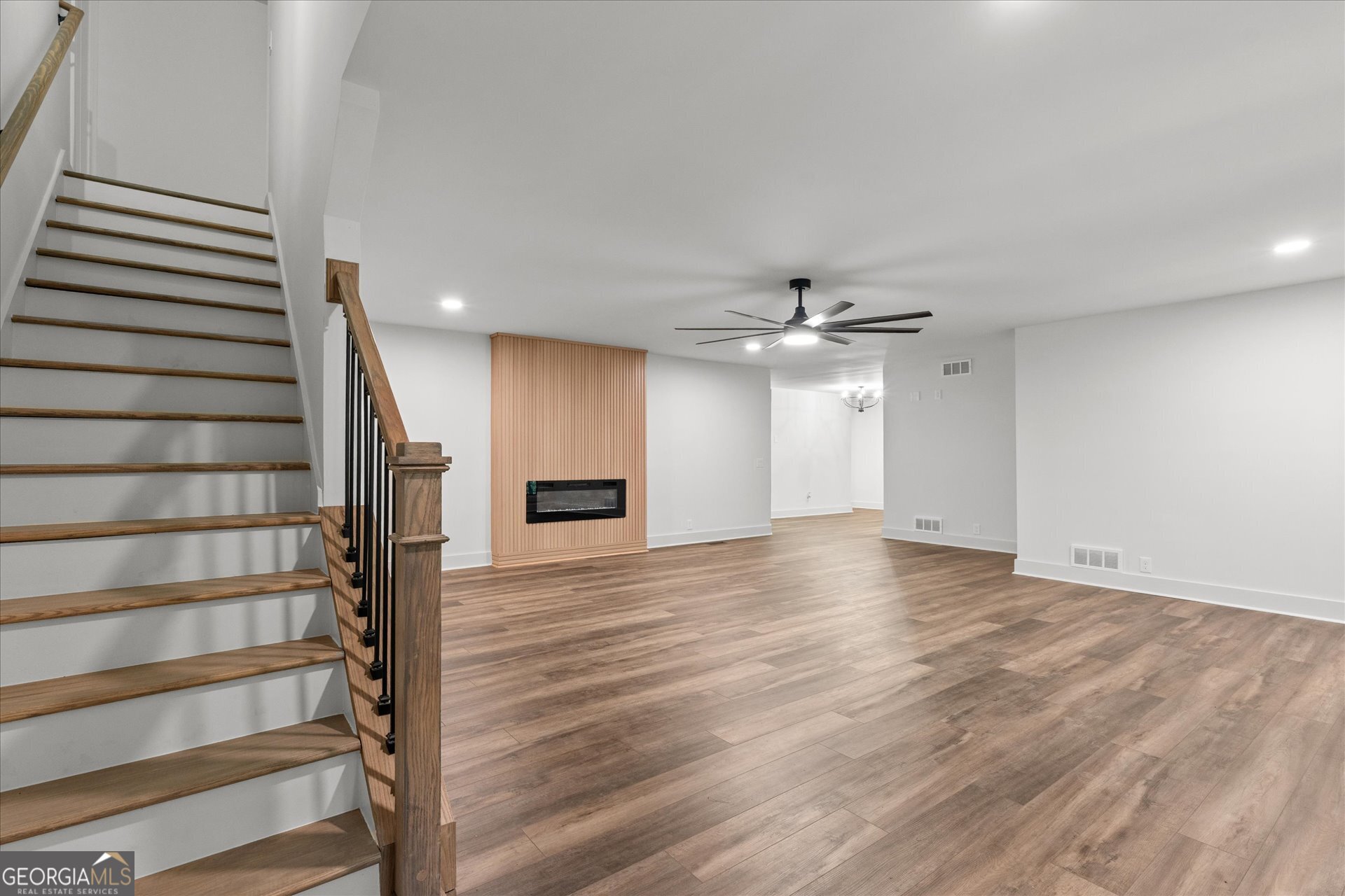 7448 Berea Road Property Photo 14
