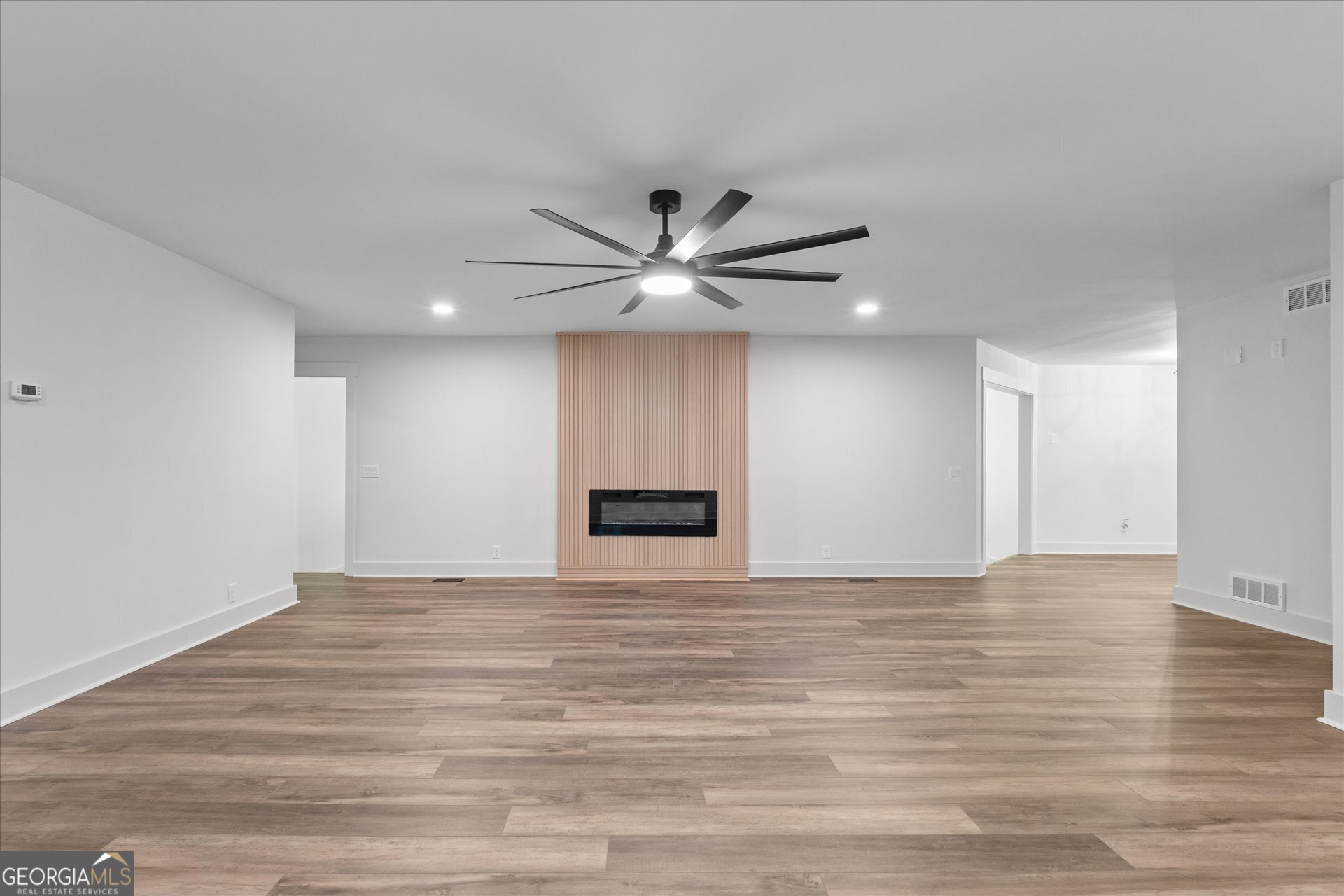 7448 Berea Road Property Photo 15