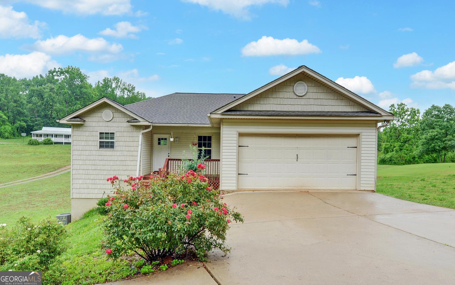 1525 Mount Olive Church Road Property Photo 1