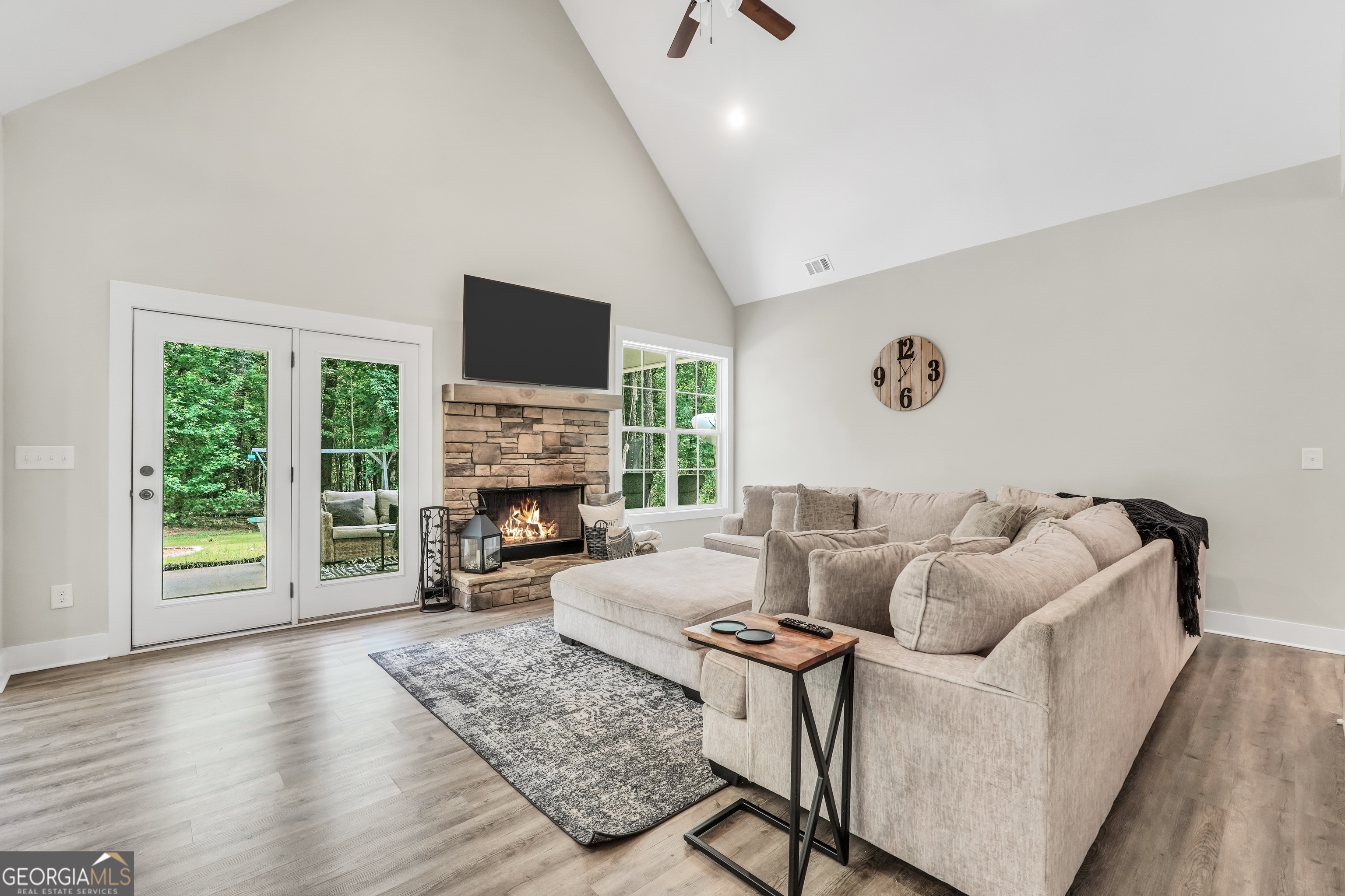 1577 Stark Road Property Photo 15