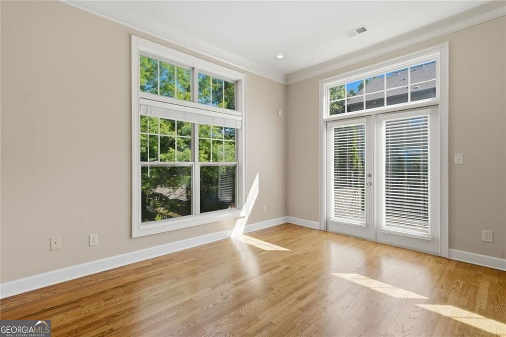 913 Telfair Close Property Photo 16